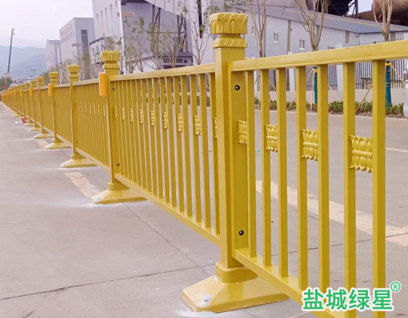 安徽 金色道路护栏